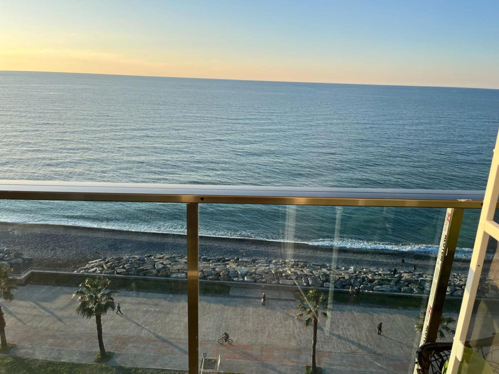 Appartamento Sea Batumi Esterno foto